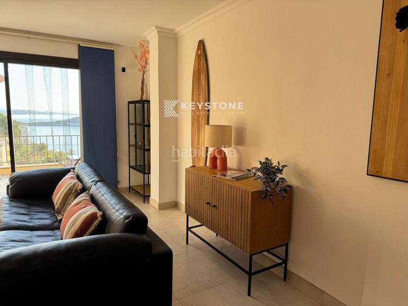 Foto cb359ba7-c692-4bd0-b151-6877e2929cd4. Miete etagenwohnung mit parking pool in Cala Vinyes Calvià