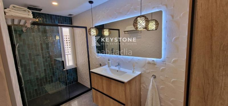 Foto 75d08732-3f88-42d4-8915-de4aa7e1ee4d. Alquiler piso keystone alquila piso 1200 en Gran Playa Santa Pola