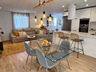 Etagenwohnung in Carrer Josep maria Palau I camps