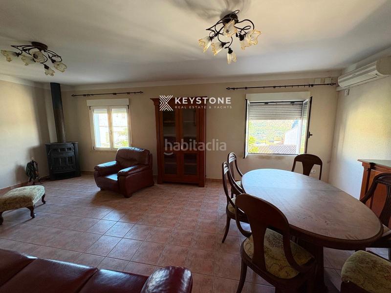 Foto 5b04f3d4-a9d4-468d-bb30-d330f56bf3b8. Flat with heating parking in Benimantell