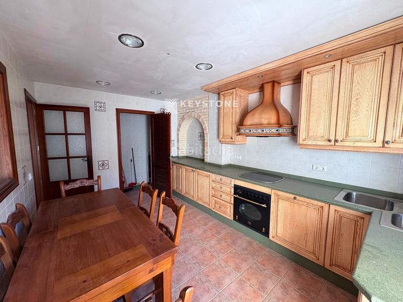 Foto db853ba4-6069-4da3-996a-29e326de9550. Flat with heating parking in Benimantell