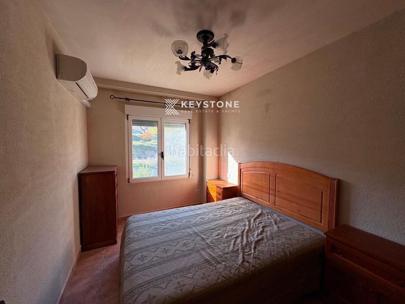 Foto f8811bdf-b2f9-4ccf-b363-279205db60ca. Flat with heating parking in Benimantell