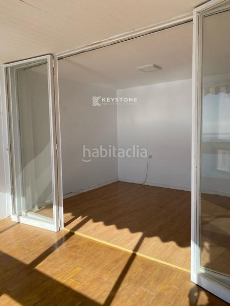 Foto 9b2c88d1-0a9e-49c9-a83f-5b7fe107f546. Alquiler piso keystone alquila piso 1000 en Albufereta Alicante