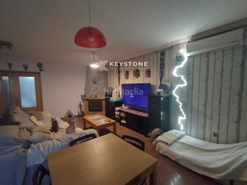 Foto 8451250b-0182-4e23-aa7a-17565c034435. Chalet con piscina in Centro Mutxamel