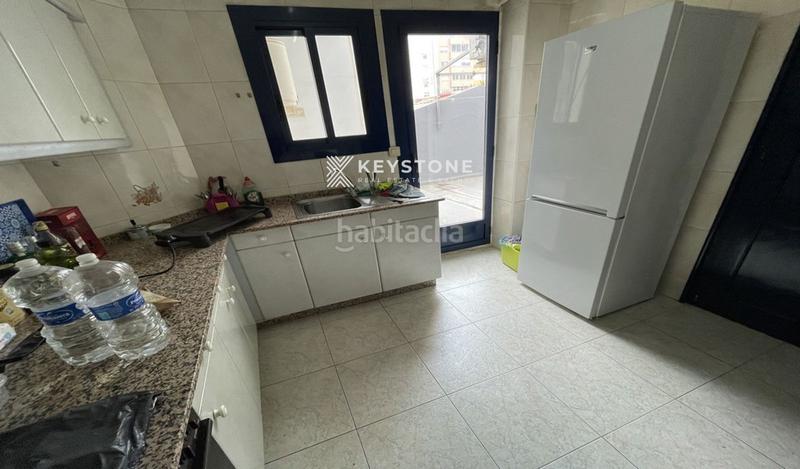 Foto 0536c623-e274-4b68-97c8-0dd561df8838. Édifice dans Florida Baja Alicante