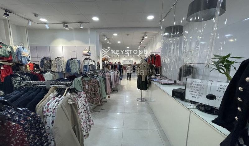 Foto 26d26562-a917-441f-ba52-0e04196d7c67. Édifice dans Florida Baja Alicante