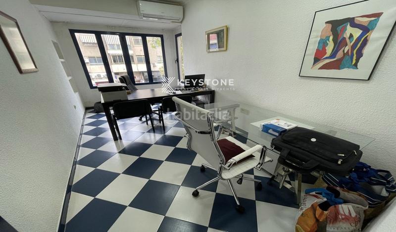 Foto 7dd45fd6-0a0d-46bc-a2fb-ac21767e9c63. Édifice dans Florida Baja Alicante