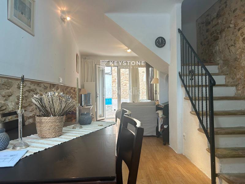 Foto b8915de6-5b35-4ba7-b88c-c6cf761e4c1f. Maison jumelée dans Llubí