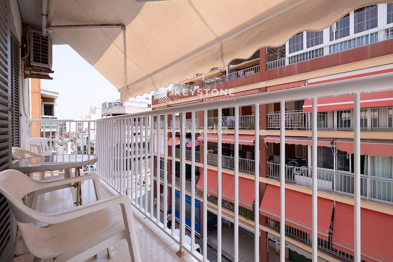 Foto 0150861f-83bd-41b0-802d-100fd0116893. Rent flat in S´Arenal Palma de Mallorca