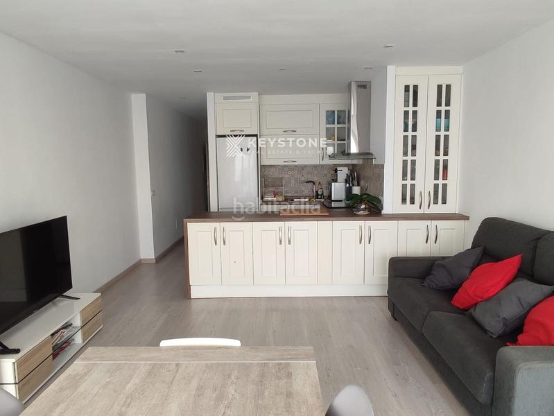 Foto 8530d85f-9f1b-4c80-a855-3ecaaf596a09. Rent flat with heating parking pool in Peguera Calvià