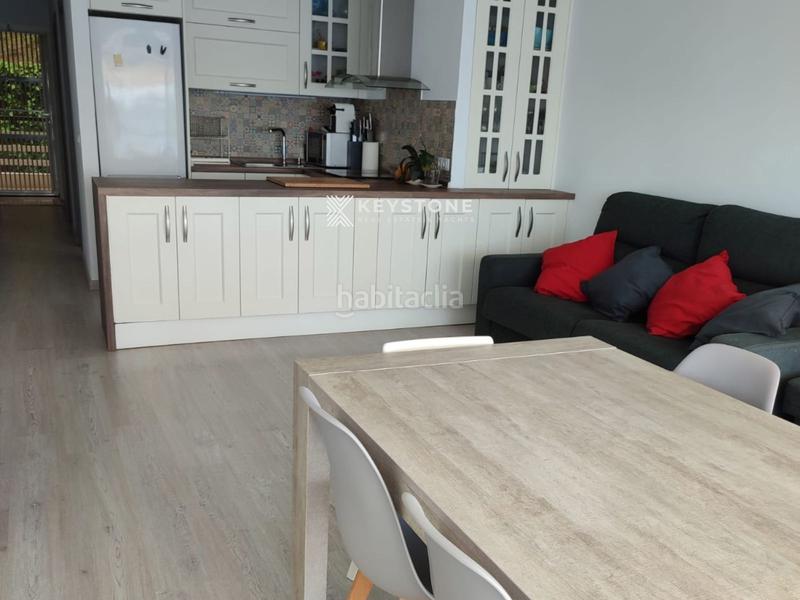 Foto a90dff78-8b9c-4afb-bfe6-cc6633784099. Rent flat with heating parking pool in Peguera Calvià