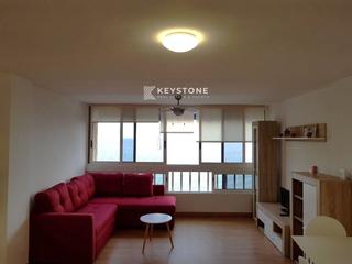 Piso  Avenida de villajoyosa,. Piso con vistas increíbles en avenida de villajoyosa  1 dormitor