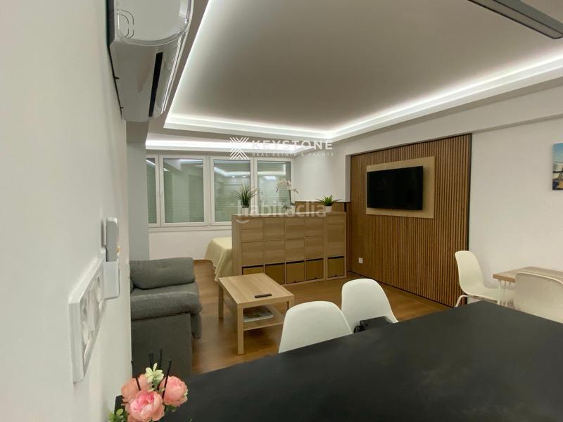 Foto 708d7e81-5493-4b9f-a95a-8d8786cece68. Rent flat with heating pool in Cala Major Palma de Mallorca