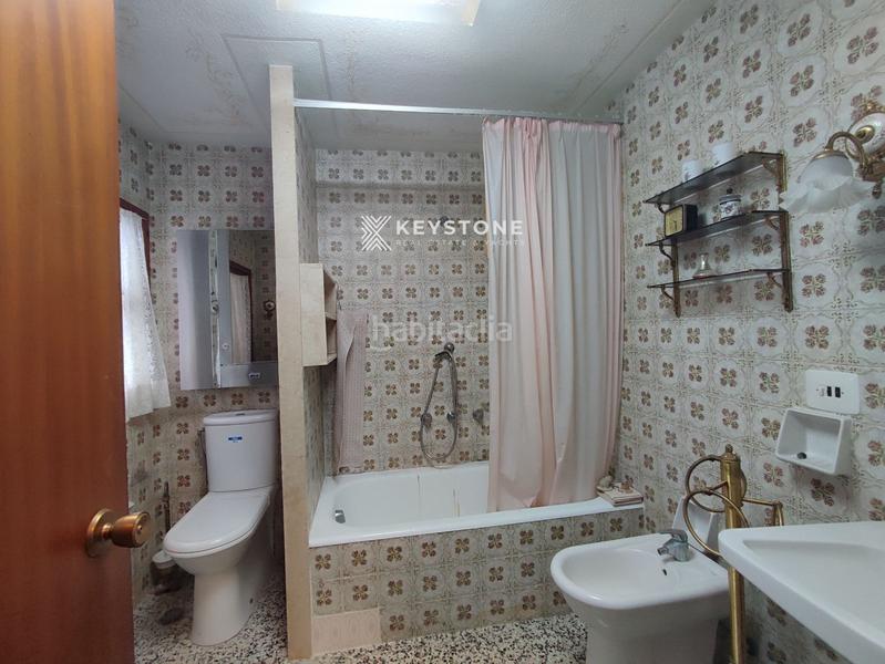 Foto 0f2e1e8a-1d99-4dbf-be77-7e73803a40c0. Appartamento con riscaldamento in Barrio del Centro Alicante