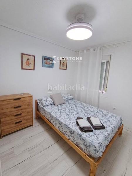 Foto 0197bd68-88a3-42aa-9e7d-43dbdc9144b9. Alquiler casa adosada keystone alquila casa en gran alacant 1250 en Santa Pola