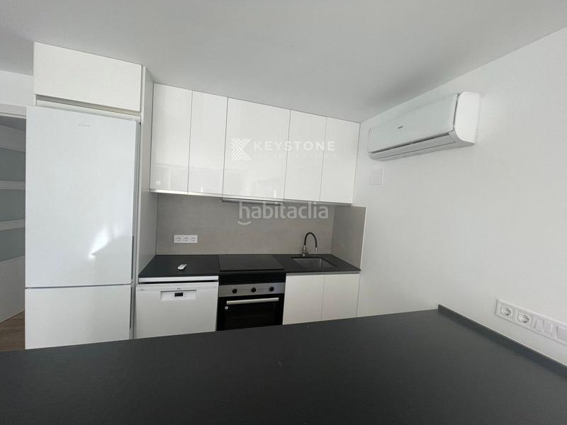 Foto 3bc505d0-6e81-410d-b34b-5cb91b8cacfa. Alquiler piso apartamento reformado en alquiler en Palmanova con piscinas y jardín en Calvià