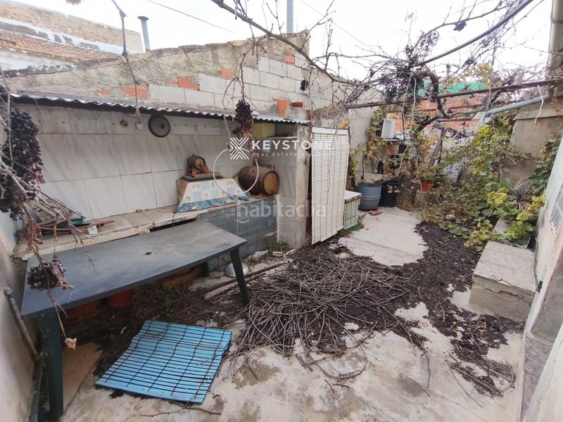Foto ff8ade02-c5e4-4825-9ff1-ec38ef00e3fc. Casa amb calefacció aparcament a Algueña