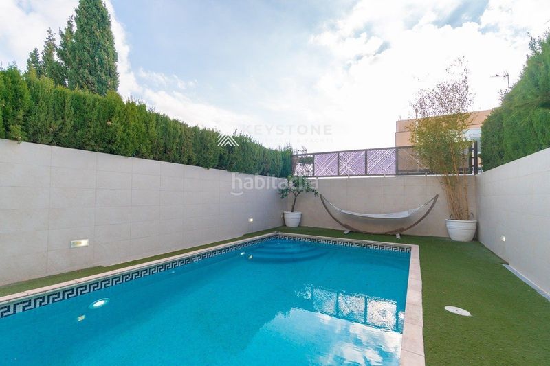 Foto bba362f5-7198-4412-9b60-0bf1bb662566. Casa adossada amb calefacció aparcament piscina a Palma de Mallorca