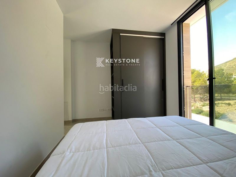 Foto 0e8dfb72-ada2-4387-b29f-720e5466d81f. Casa amb calefacció aparcament piscina a Golf Bahía Finestrat
