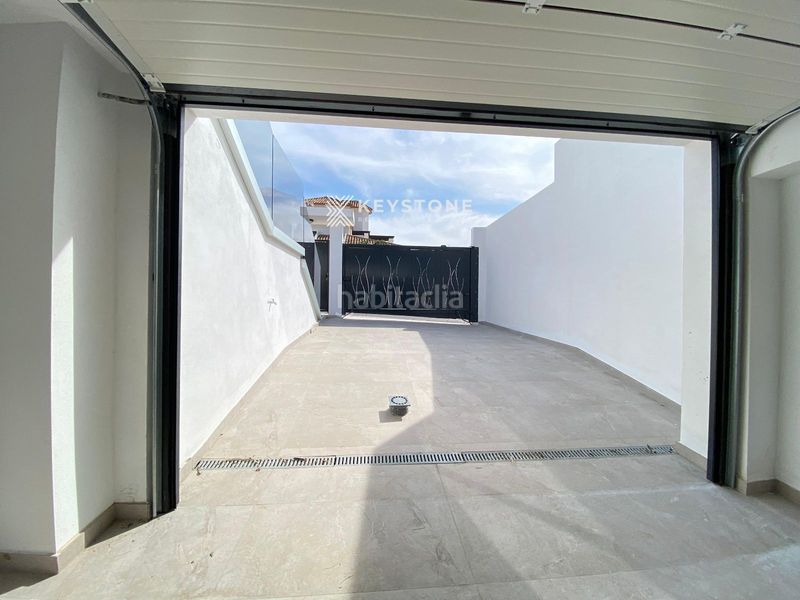 Foto 83af0324-7e84-4c35-bb1c-aaf3cef21f68. Casa amb calefacció aparcament piscina a Golf Bahía Finestrat