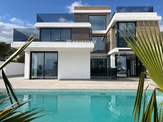 Casa a Calle Londres, Golf Bahía Finestrat