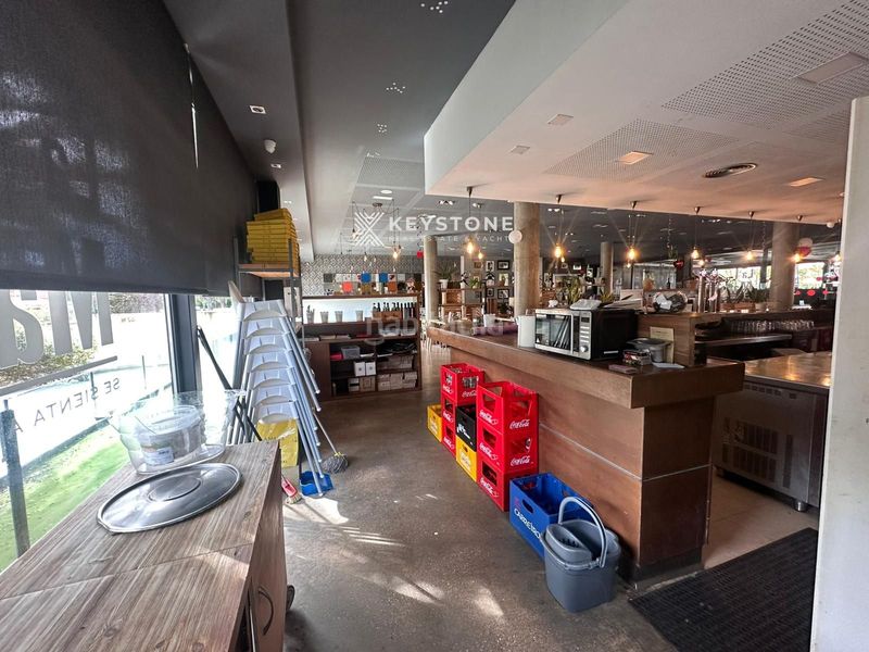 Foto e93a7bd9-a06b-419b-82ca-932d390a645a. Local comercial a Alicante golf Alicante