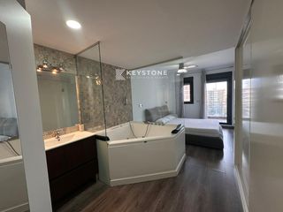Rent Flat  Calle músico vicente spiteri, 18. Keystone alquila  piso con jacuzzi en pau 5  1800
