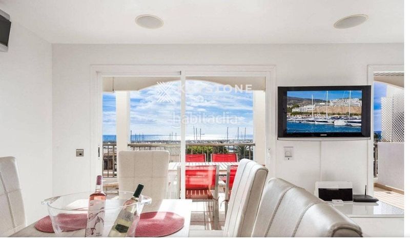 Foto 17990527-1e78-4f02-8748-52cb04d7a885. Àtic amb piscina a Portals Nous Calvià