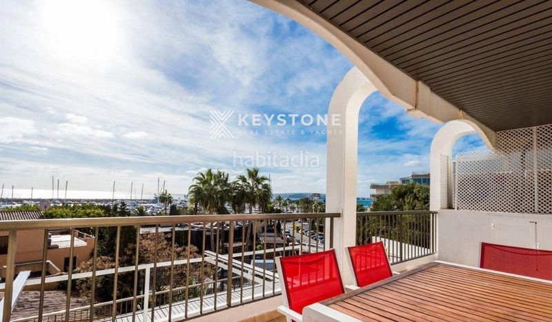 Foto f49f2f9d-4203-4a97-86a0-a920bb5c5c13. Àtic amb piscina a Portals Nous Calvià