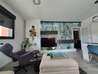 Rent Flat  Piso en alquiler en playa de san juan. Keystone alquila  piso san juan playa  desde 3.000mes