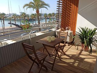 Rent Flat  Avenida de gabriel roca, 27. Apartamento moderno en primera línea del paseo marítimo de palma