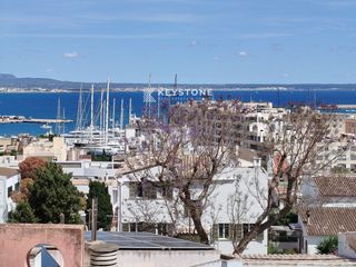 Miete Dachwohnung  N/a. Amplio piso renovado con vistas a la bahía de palma, parking y t