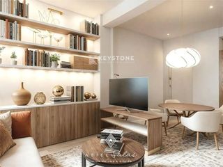 Àtic  Plaça del mercat, 3, sant nicolau. Keystone vende  piso plaza mercat  420.000