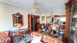 Piso  Carrer carratala. Keystone vende  piso junto a av. aguilera  225.000