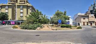 Affitto Appartamento  Camí dels reis,. Amplio piso de 3 dormitorios con chimenea y suelos de madera son
