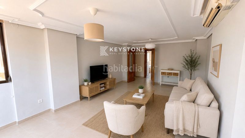 Foto d7d3ee7d-7556-4aab-9c14-aa9f92fcb9c1. Pis amb aparcament a San Blas Alicante
