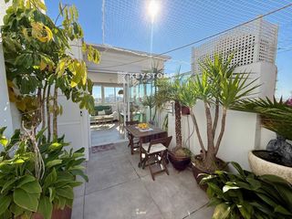 Location Attique  Calle alcala, 2. Keystone alquila  ático premium alicante  1.300