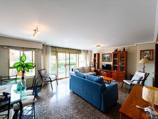 Lloguer Pis  Calle pardo gimeno, 73. Keystone alquila  piso en babel  1.300 mes