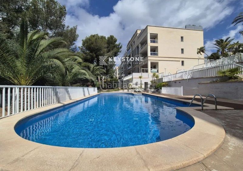 Foto 5ac6f489-e7e5-4bf3-ab47-270d8554ead5. Lloguer dúplex amb aparcament piscina a La Bonanova Palma de Mallorca