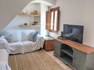 Lloguer Pis  Calle de sant magí, 7. Piso de diseño en santa catalina con 2 suites, balcón y vistas a