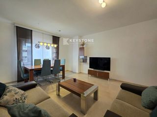 Affitto Appartamento  Calle enfermera angelina ceballos quintanal. Keystone alquila  piso en san blas alto  1.350