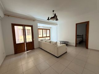 Lloguer Pis  Calle valdés, 6. Keystone alquila  centro alicante  2.000
