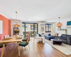 Rent Flat  N/a. Precioso piso amueblado de 2 dormitorios con parking en santa ca