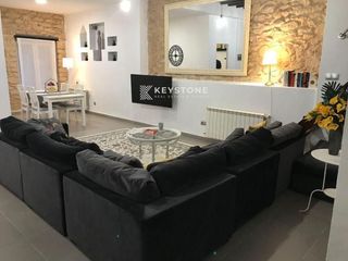 Affitto Appartamento  Calle teniente durán, 15. Keystone alquila  piso en campoamor  1.500