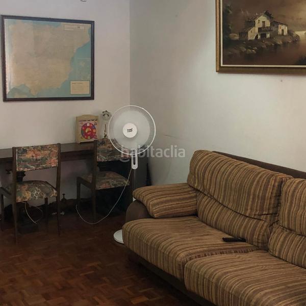 Foto 4b6b60ac-fd0e-4648-af5e-c16dd3a04762. Piso en calle los lobos 2 piso en venta en Arévalo