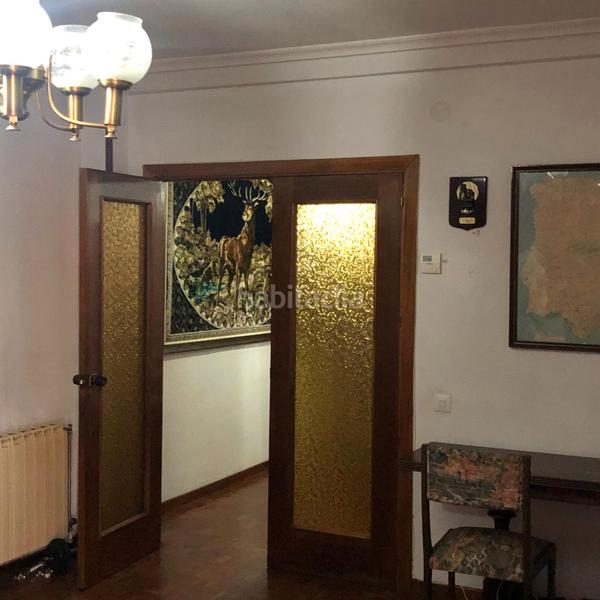Foto bab1bb79-7117-4cb9-9d90-31f0708af540. Piso en calle los lobos 2 piso en venta en Arévalo