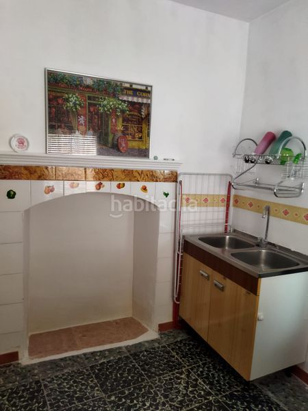 Foto 255d6cc0-4cab-41df-be33-508b7fd23b31. Casa a calle cantarranas 10 a Adanero