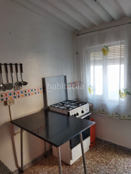 Foto a97dc18b-716d-4859-8cb3-9a34d4ccf5d9. Casa a calle cantarranas 10 a Adanero