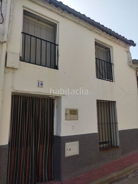 Foto daa86f11-26fb-4e0c-b2cb-45f644bb4ec1. Casa a calle cantarranas 10 a Adanero