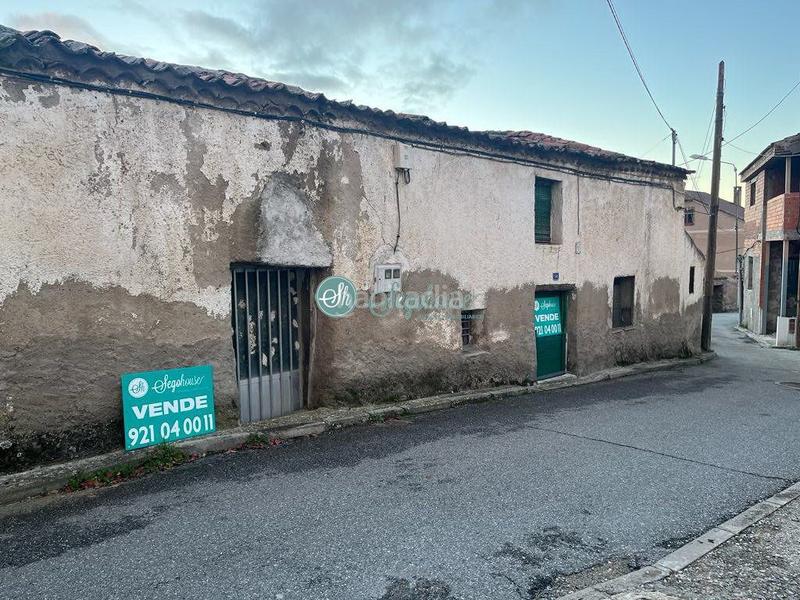 Foto 2fb91918-488e-44aa-be2d-f965b30a4a0b. House in Área Rural Segovia